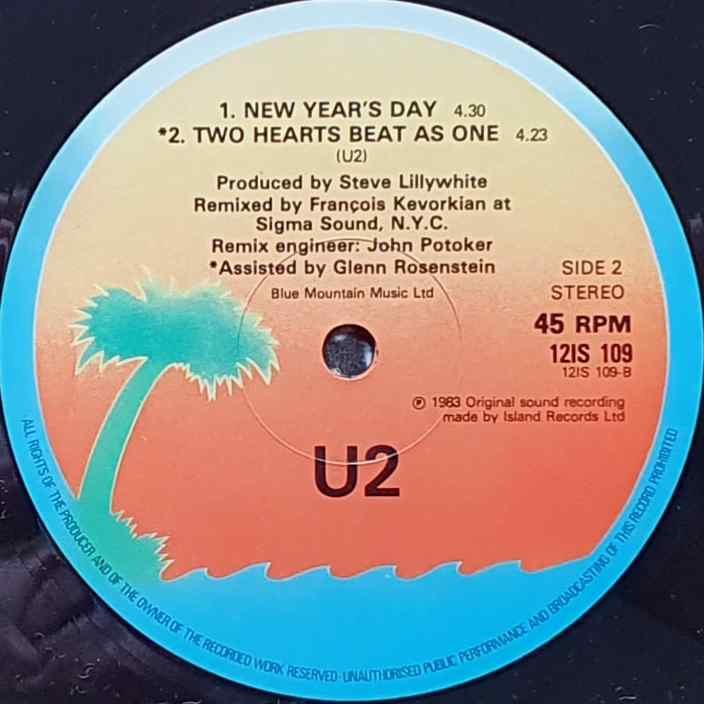 12 IS 109 Two hearts beat as one U2 Label